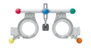 Universal-Messbrille UB 5 mit bunten Bedienelementen. Die bunten Bedienelemente sind im Lieferumfang enthalten und können ganz einfach aufgesteckt werden.